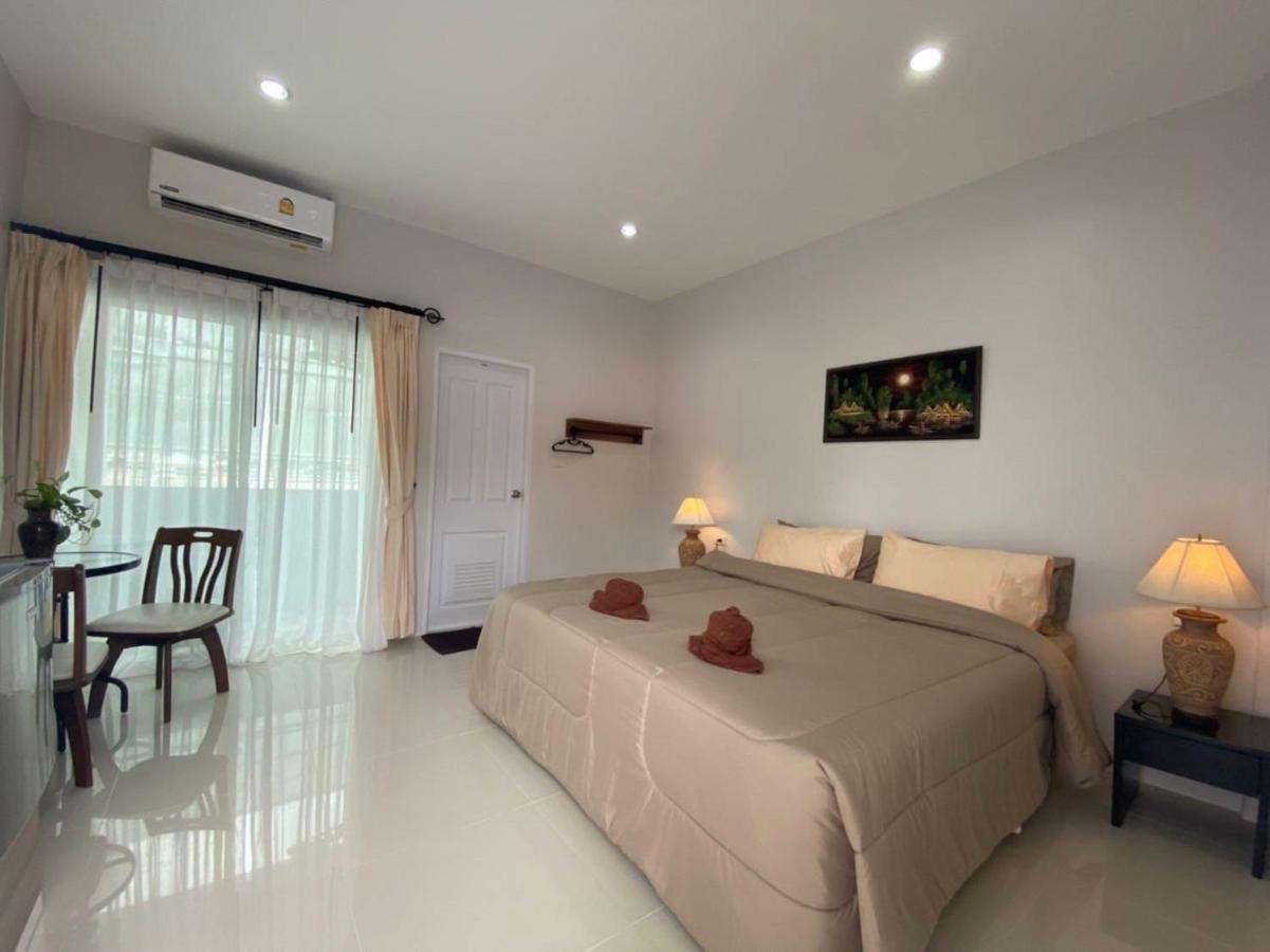 Mondee House @The Airport Hotel Thalang Exterior photo